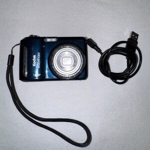 Kodak EasyShare C1550 Digital Camera 16MP 5x Optical Zoom Blue Point and Shoot